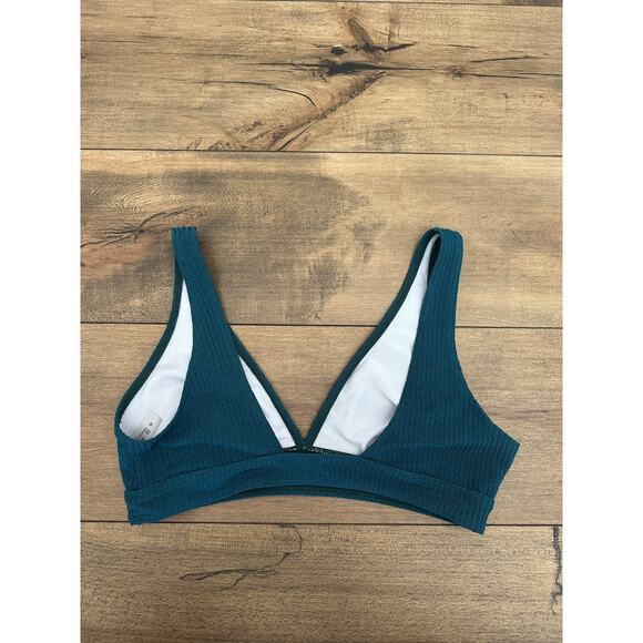 Turquoise V-Neck Bikini Top - medium - Picture 2 of 3